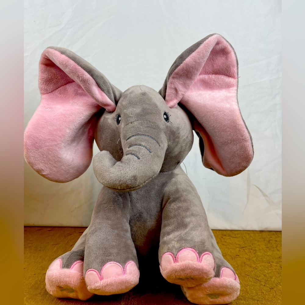 Dimple Automated singing Elephant / peek a boo